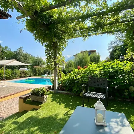 Salici, Pool & Garden * コーリコ