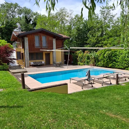 Villa Salici, Pool & Garden Colico